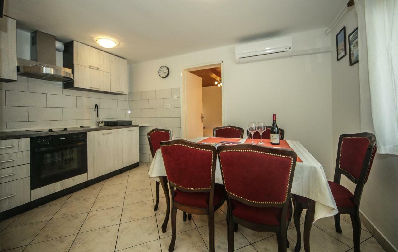 Apartman Ana Ловран Экстерьер фото